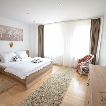 Centro Apartments スレムスカ・ミトロヴィツァ エクステリア 写真