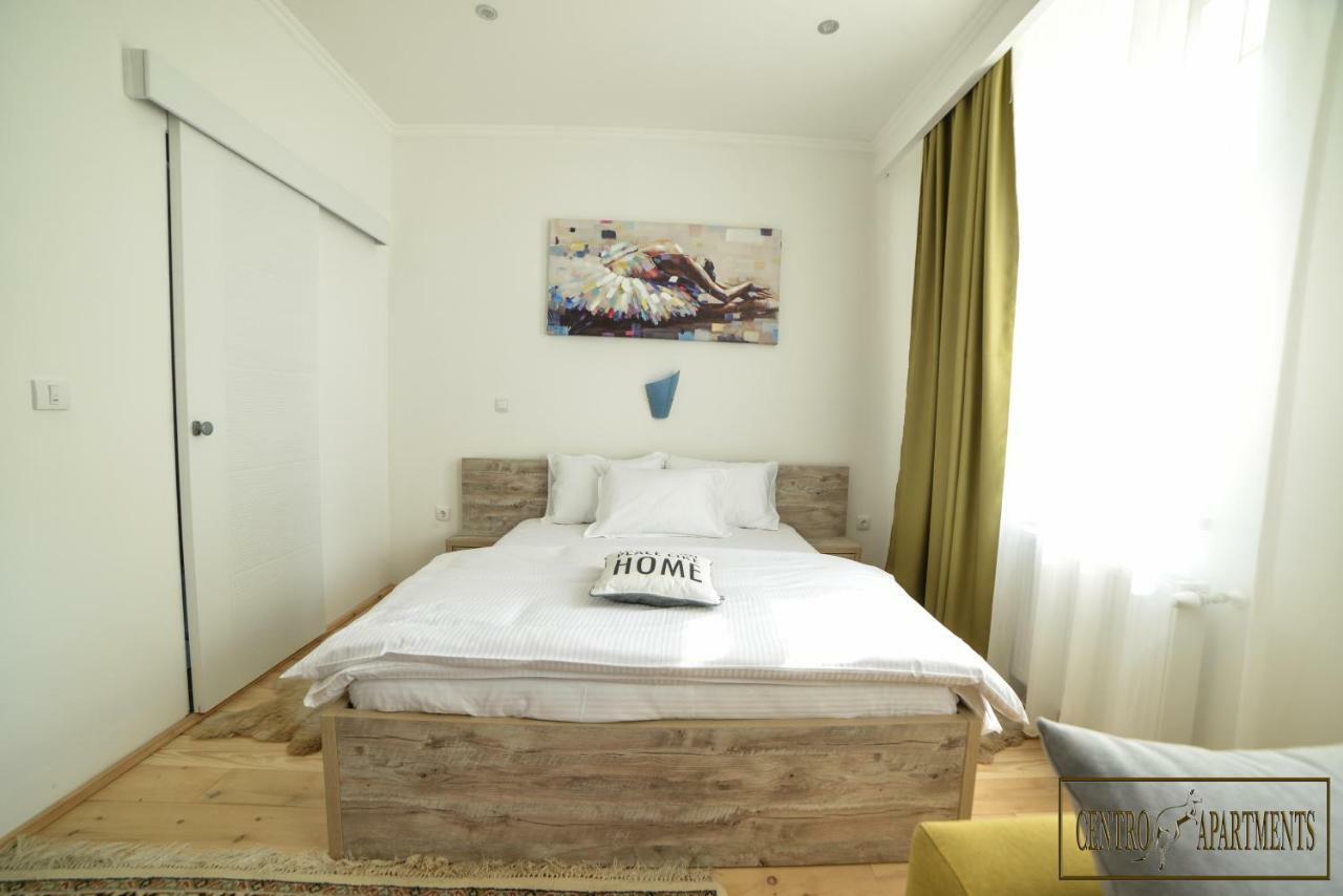 Centro Apartments スレムスカ・ミトロヴィツァ エクステリア 写真