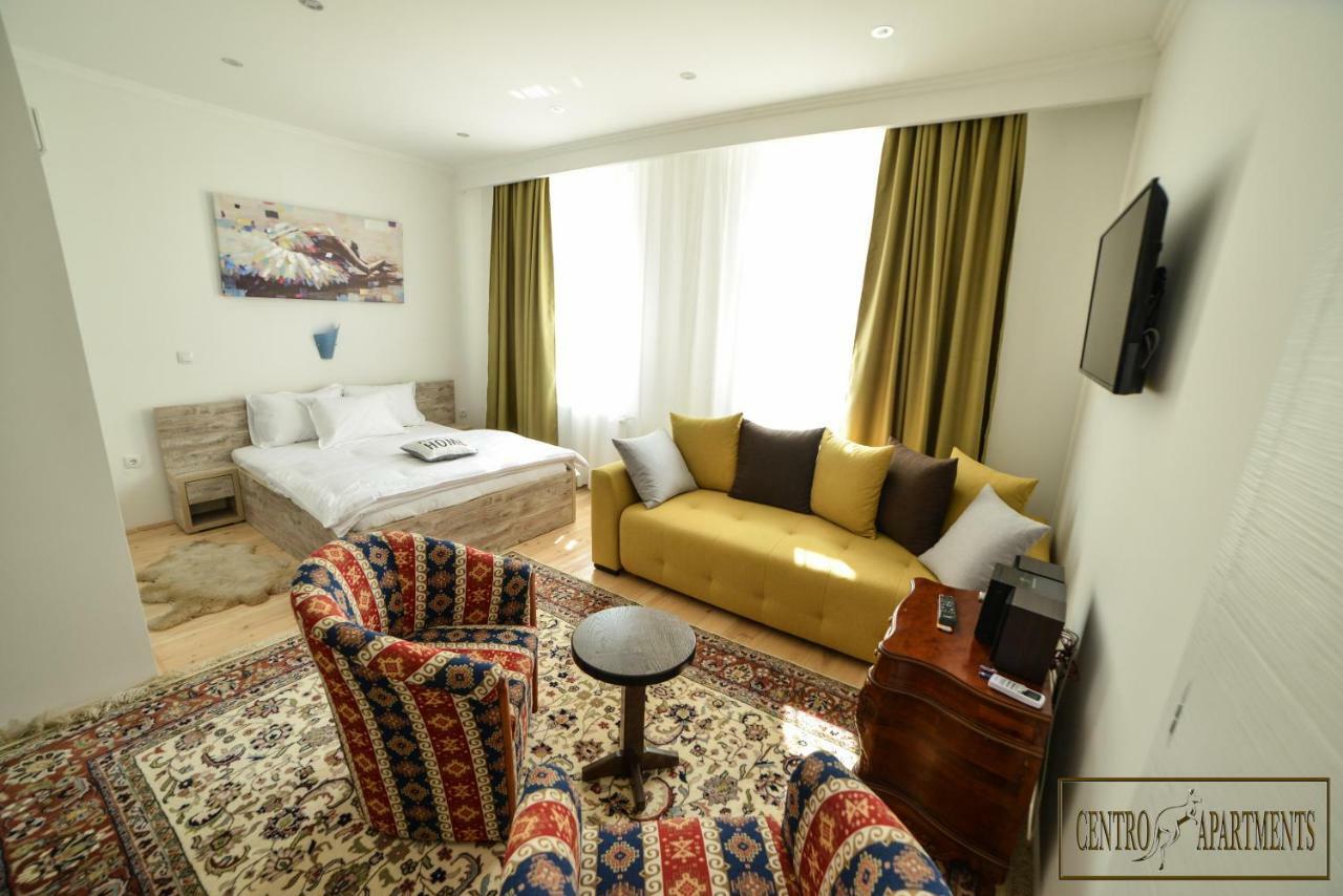 Centro Apartments スレムスカ・ミトロヴィツァ エクステリア 写真