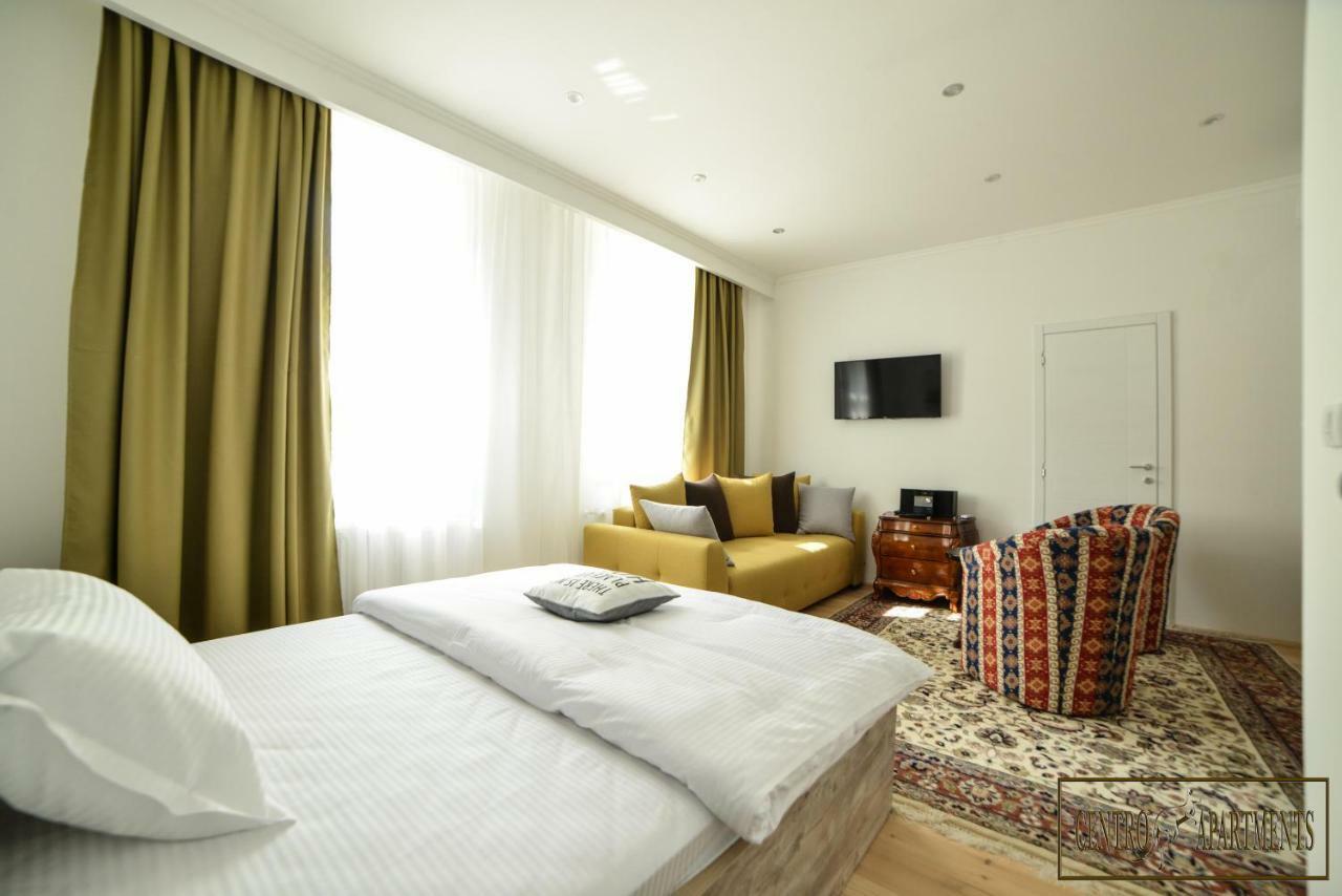 Centro Apartments スレムスカ・ミトロヴィツァ エクステリア 写真