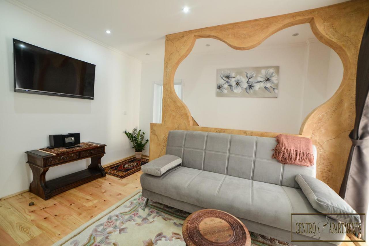 Centro Apartments スレムスカ・ミトロヴィツァ エクステリア 写真