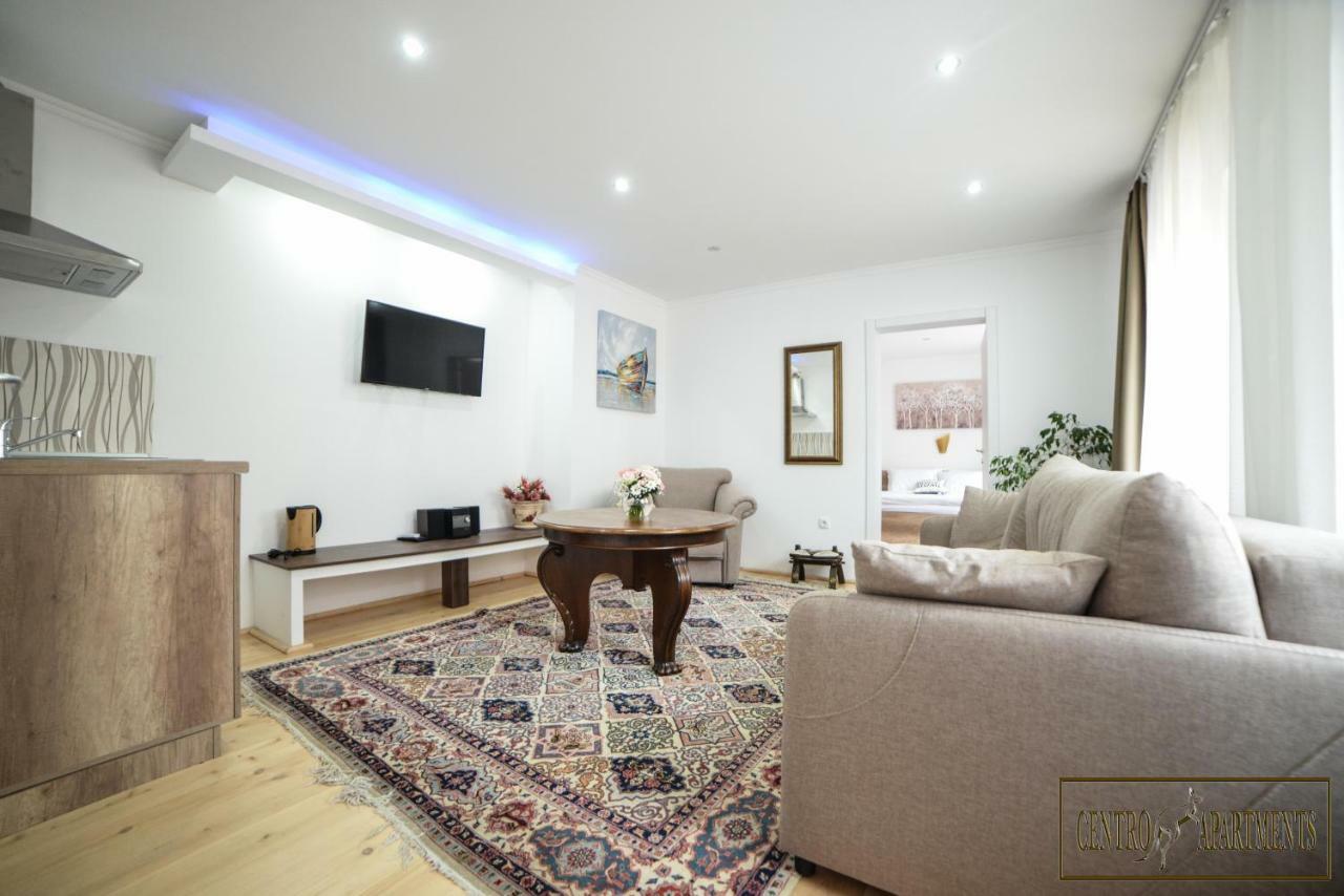 Centro Apartments スレムスカ・ミトロヴィツァ エクステリア 写真