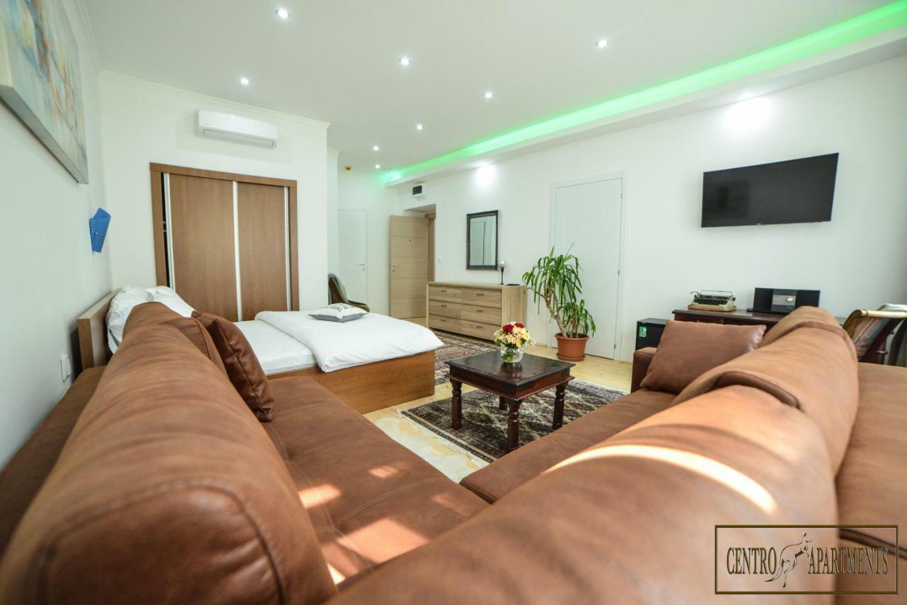 Centro Apartments スレムスカ・ミトロヴィツァ エクステリア 写真